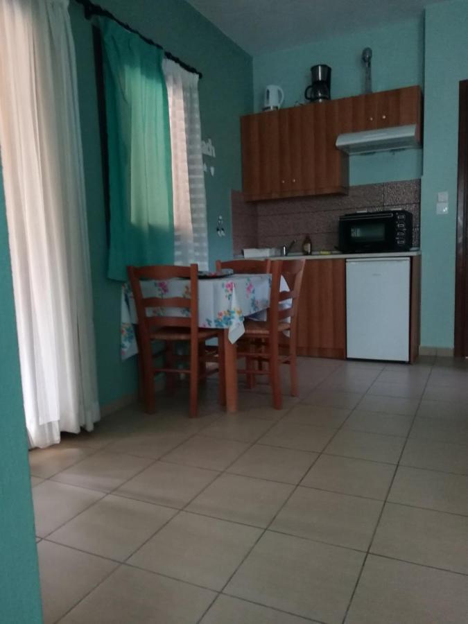 Ferienwohnung Vasileiou Kala Nera Exterior foto